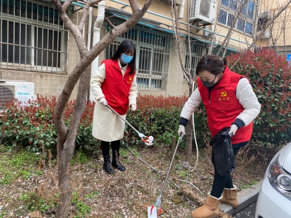 姜%20团委/2021年志愿者活动材料/3月活动/3.4学雷锋活动/IMG_1366.JPG